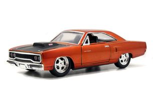 Fast & Furious- č.11 - DOM´S PLYMOUTH ROAD RUNNER