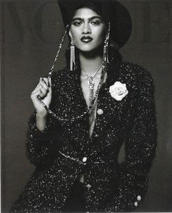 Vogue č.6/2022 (41)