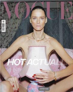 Vogue č.2/2023 (49)